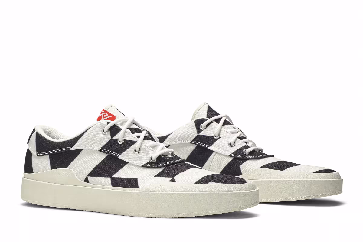 Air Jordan Westbrook 0.3 White Black, view 9