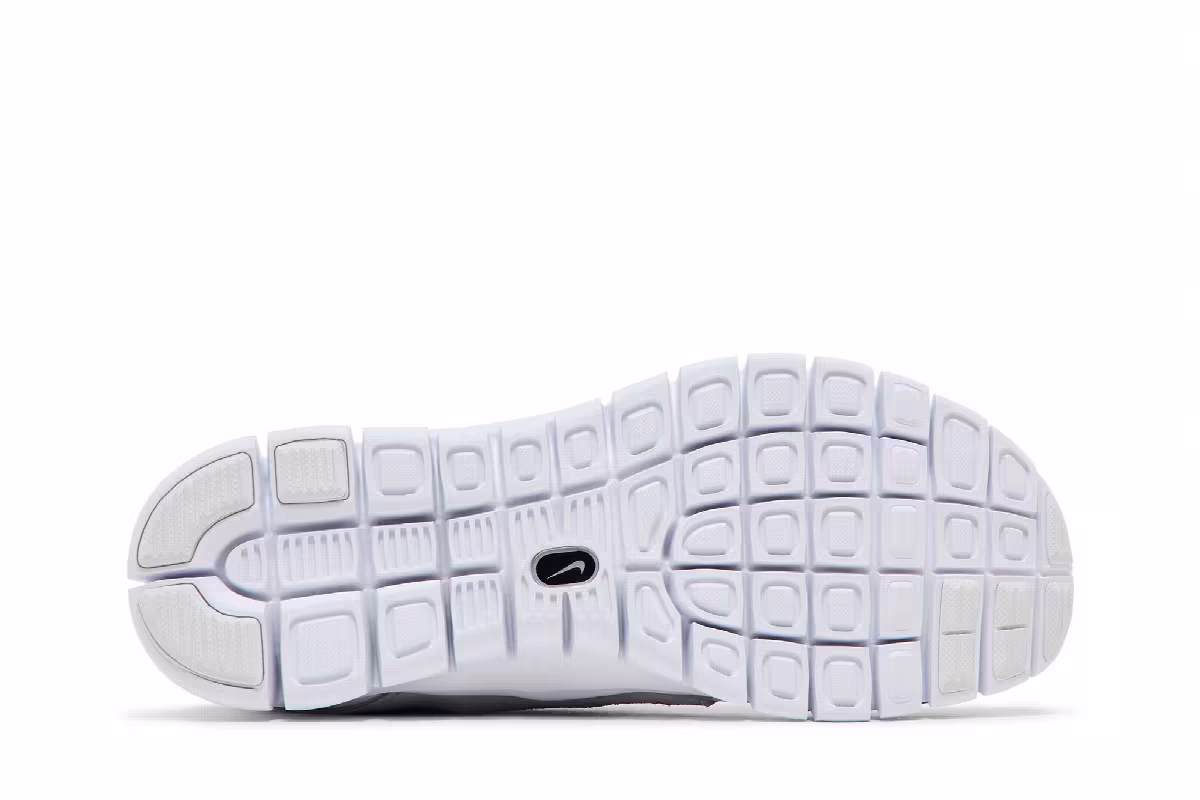 Nike Women's Free Run 2 Summit White Goldtone, view 5