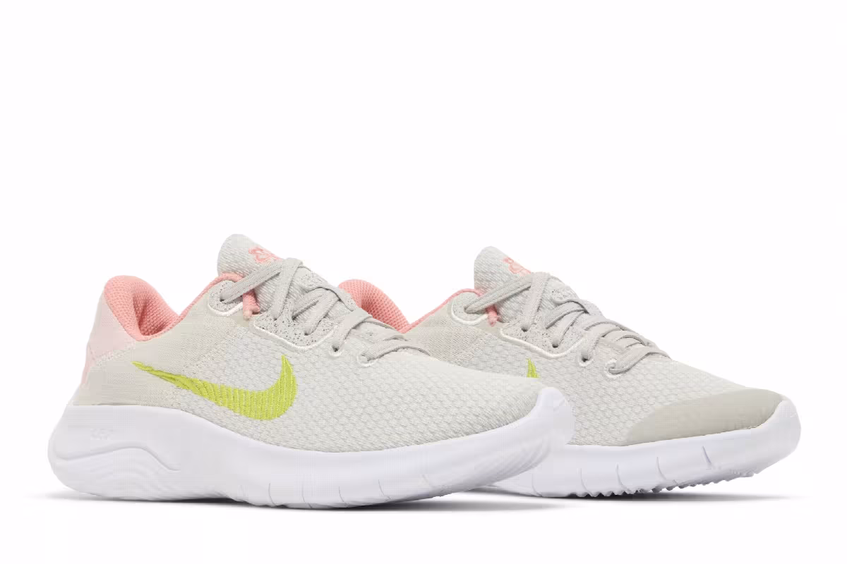 Nike Women's Flex Experience Run 11 Next Nature Light Bone Atomic Green, view 9