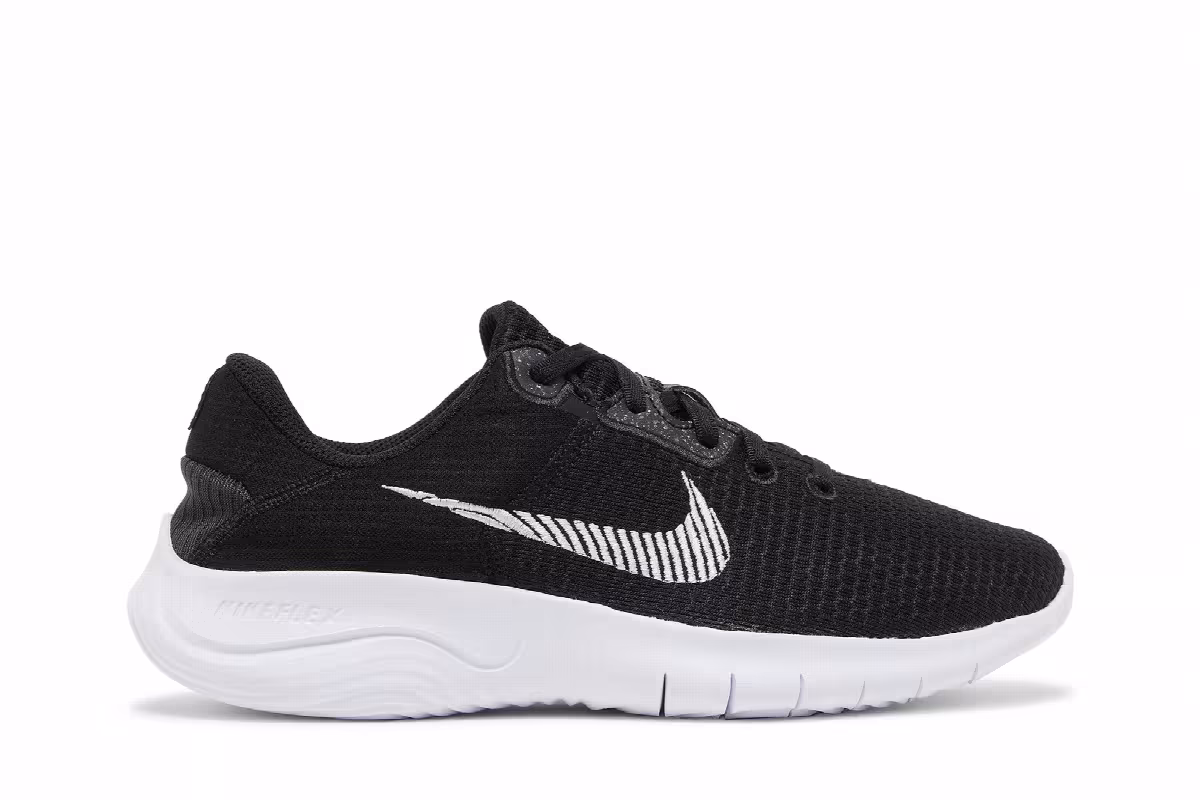 Nike Women's Flex Experience Run 11 Next Nature Black Dark Smoke Grey, view 2