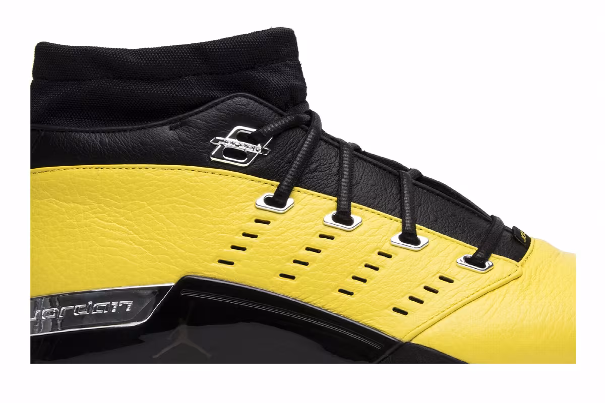 SoleFly x Air Jordan 17 Low Reverse Lightning, view 3