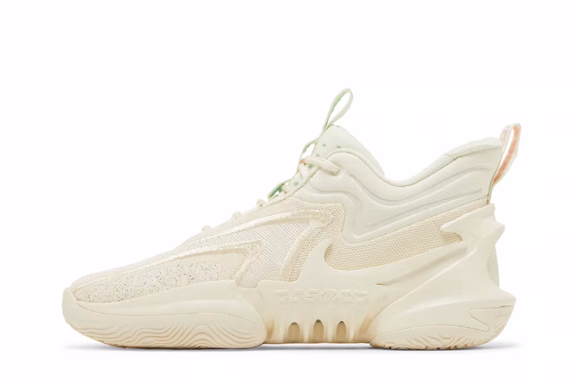 Nike Cosmic Unity 2 EP Coconut Milk, view 4