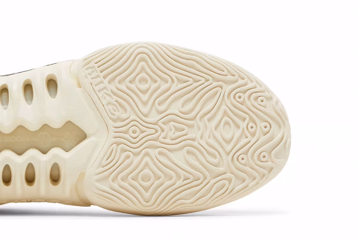 Nike Cosmic Unity 2 EP Coconut Milk, view 6