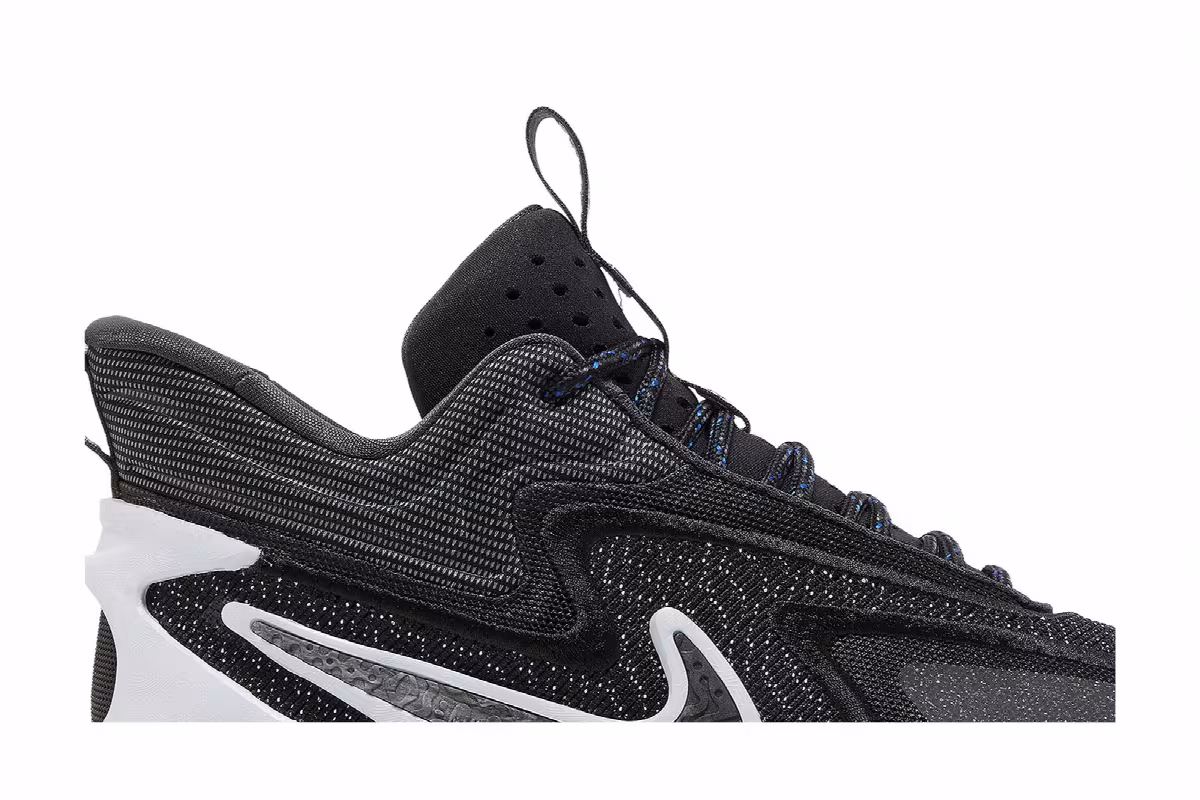 Nike Cosmic Unity 2 Black Football Grey, view 3
