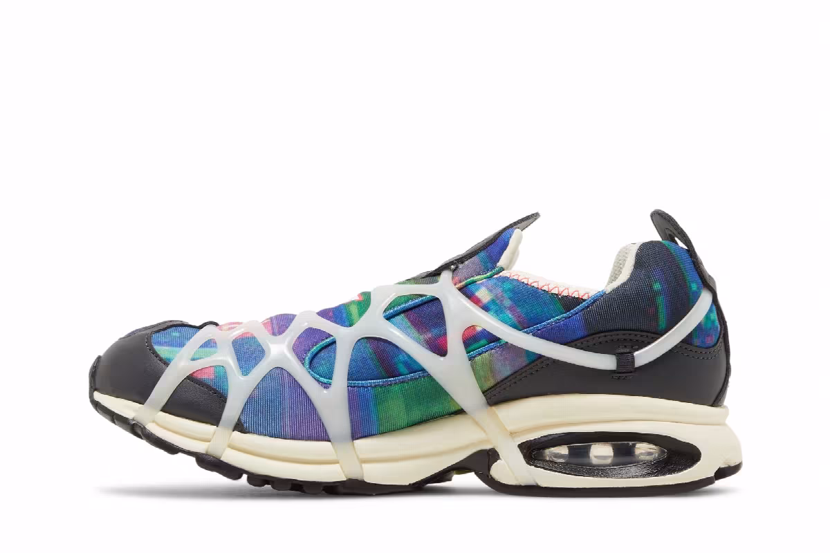 Nike Air Kukini Pixel, view 4