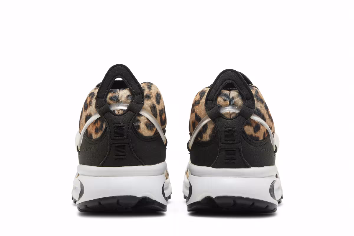 Nike Air Kukini SE Leopard, view 7