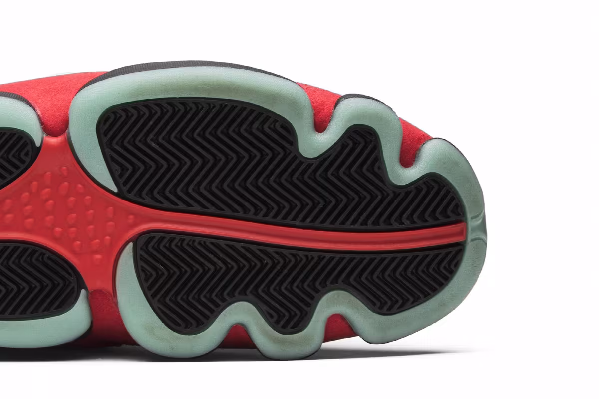 Air Jordan Black Cat Bred, view 6
