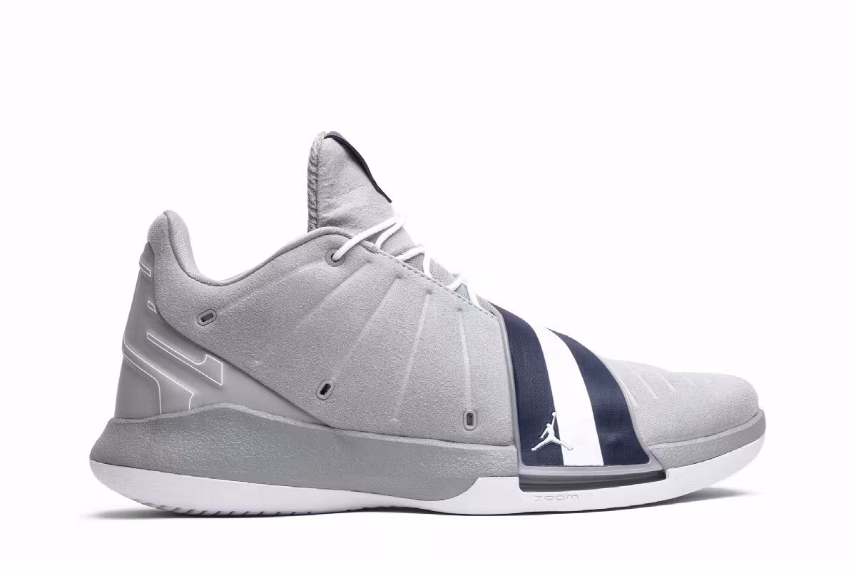 Air Jordan CP3.XI Dallas Cowboys, view 2