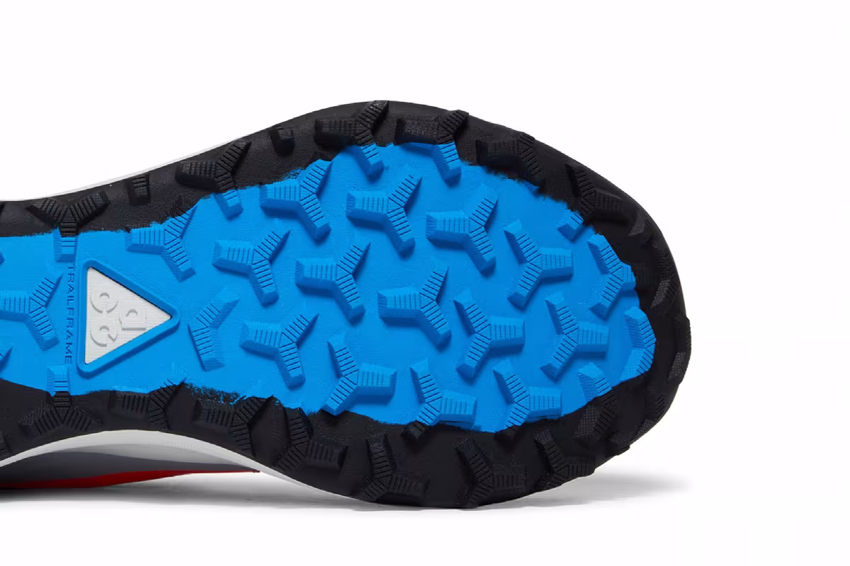 Nike ACG Lowcate Wolf Grey Bright Crimson, view 6