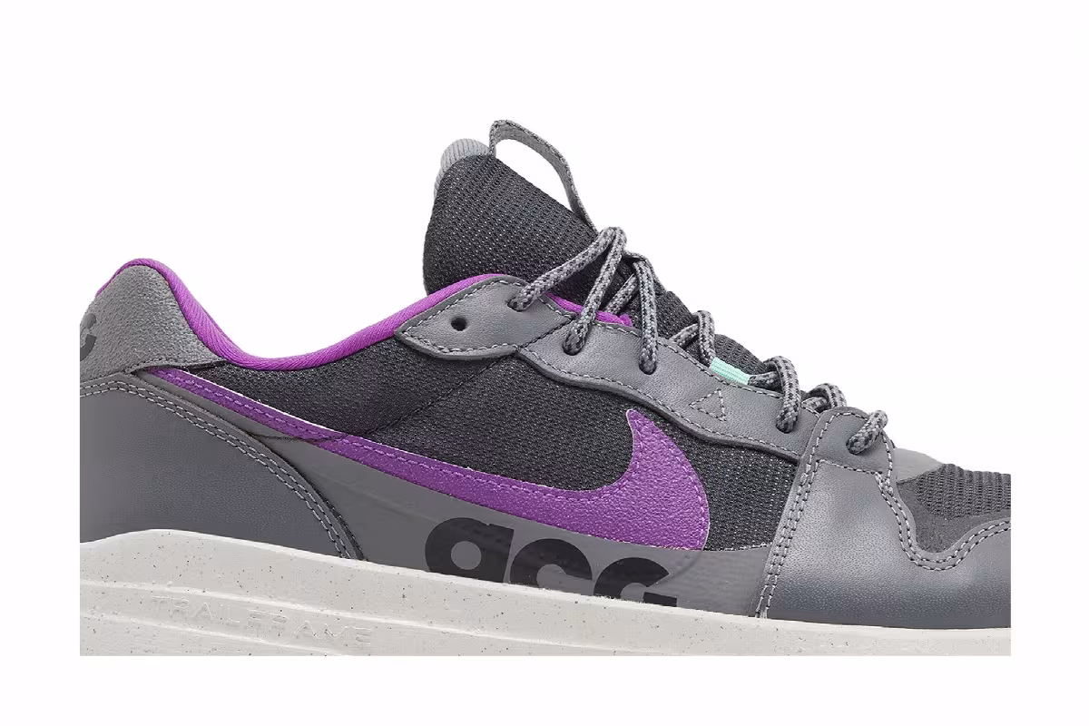 Nike ACG Lowcate Smoke Grey Vivid Purple, view 3
