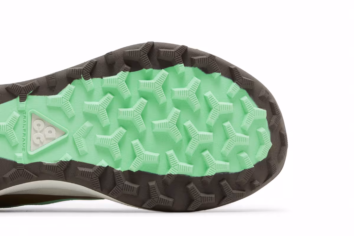 Nike ACG Lowcate Limestone Green Glow, view 6