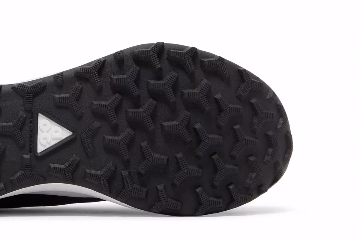 Nike ACG Lowcate Black White, view 6