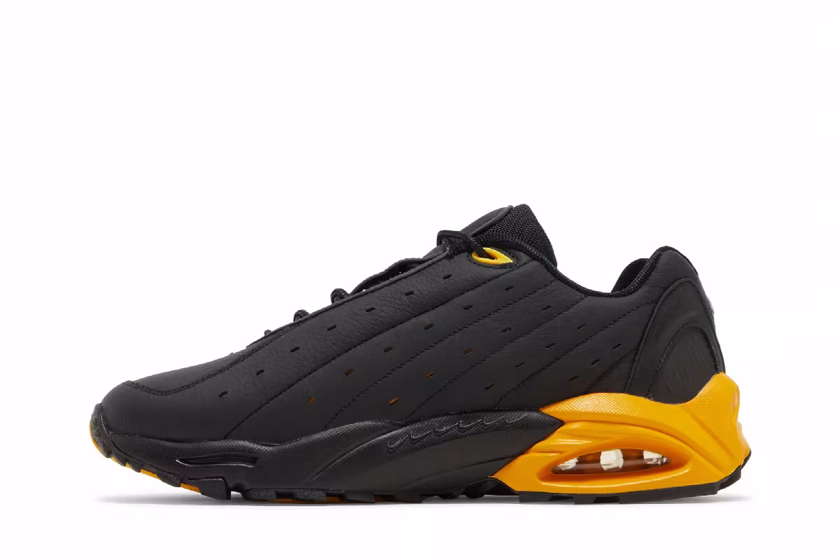 NOCTA x Nike Hot Step Air Terra Black University Gold, view 4
