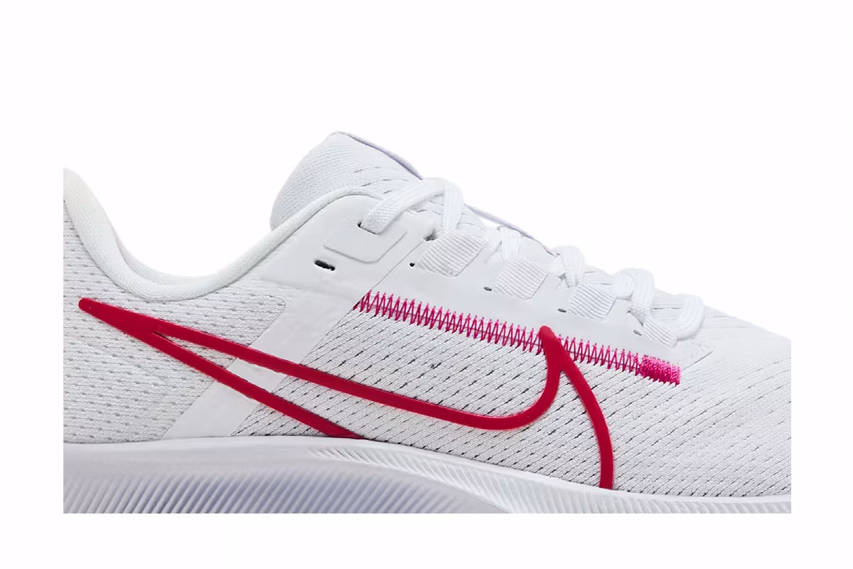 Nike Women's Air Zoom Pegasus 38 White Mystic Hibiscus, view 3