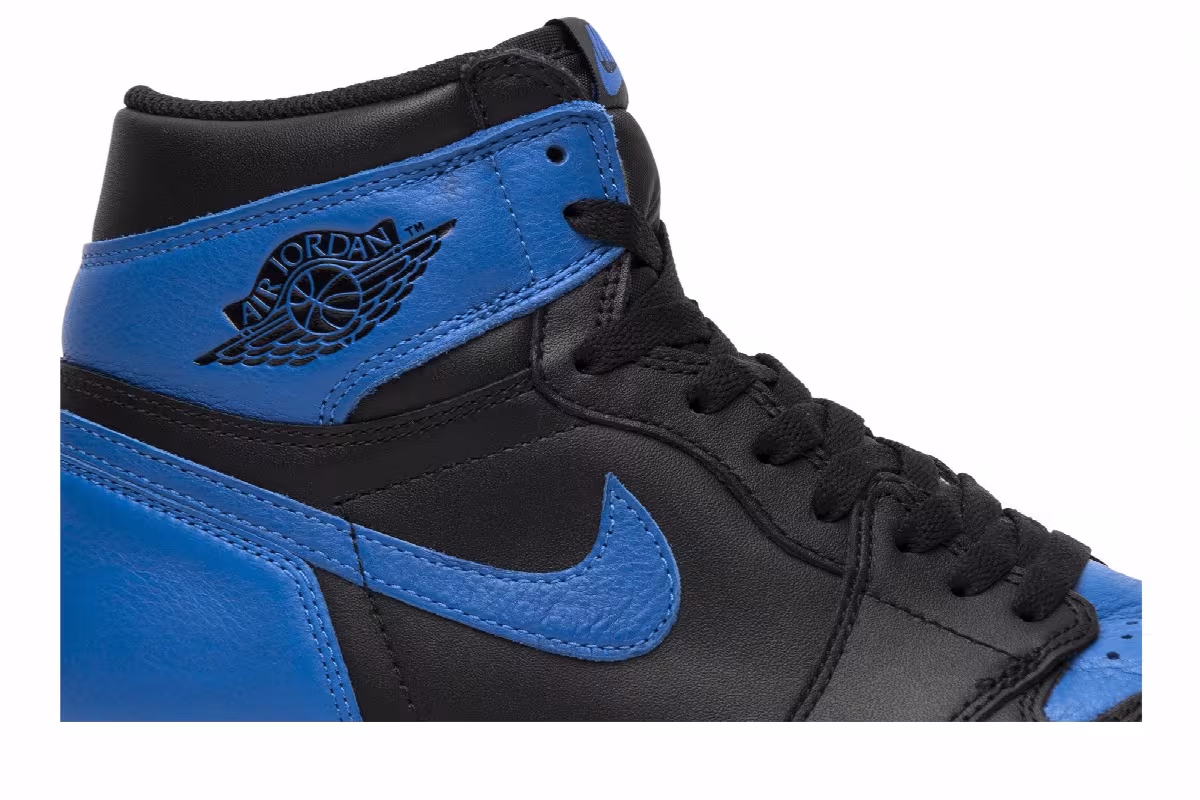 Air Jordan 1 High OG Royal 2017, view 3