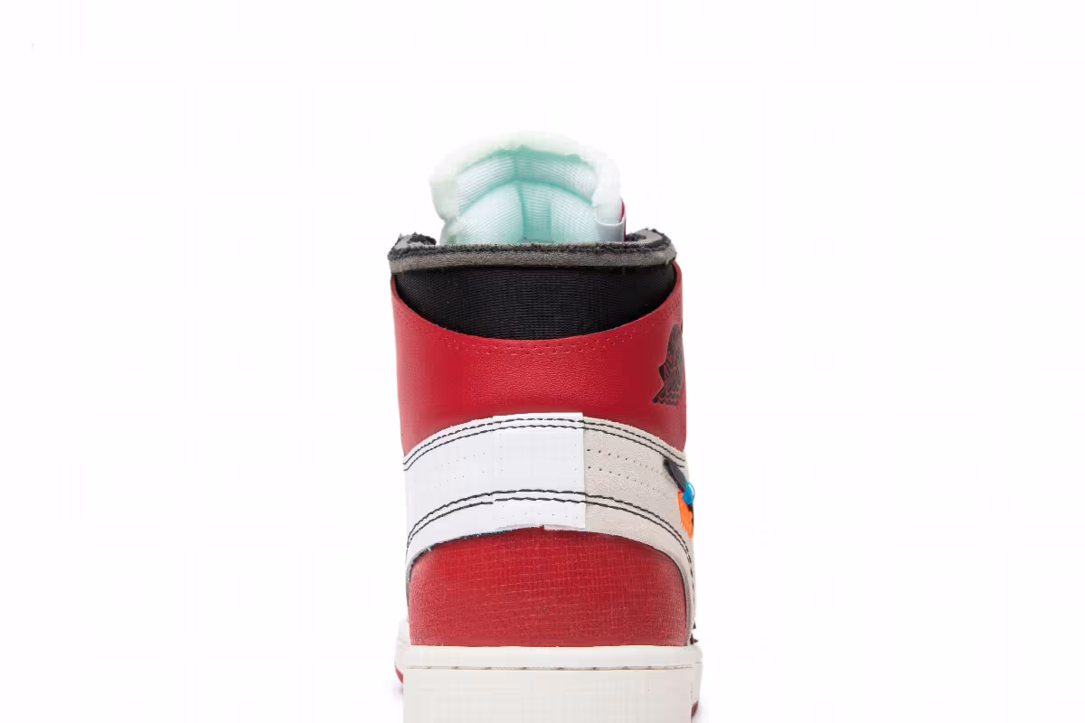 Off-White x Air Jordan 1 High OG Chicago, view 8