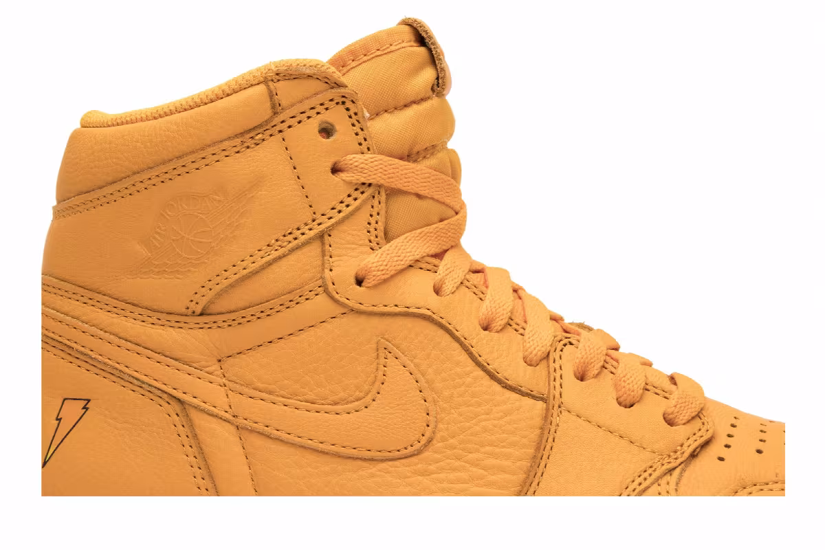 Air Jordan 1 High OG G8RD Gatorade Pack, Orange, view 3