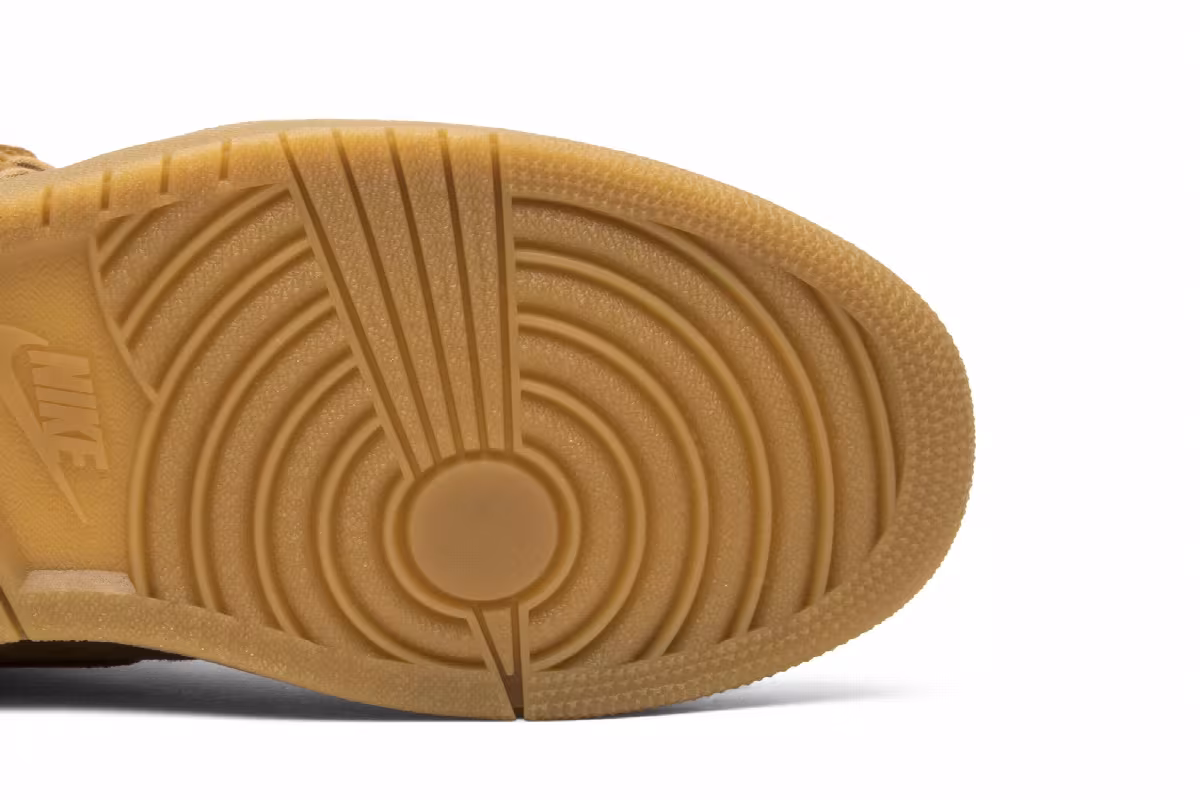 Air Jordan 1 High OG Wheat, view 6