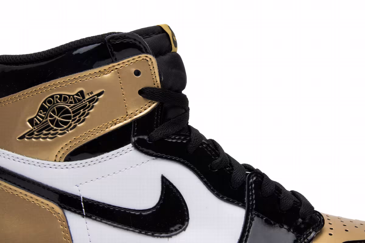 Air Jordan 1 High OG NRG Gold Top 3, view 3