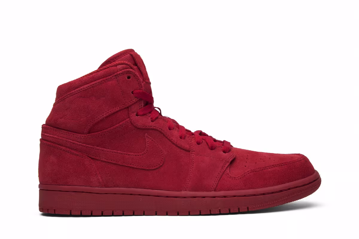 Air Jordan 1 High Red Suede, view 2