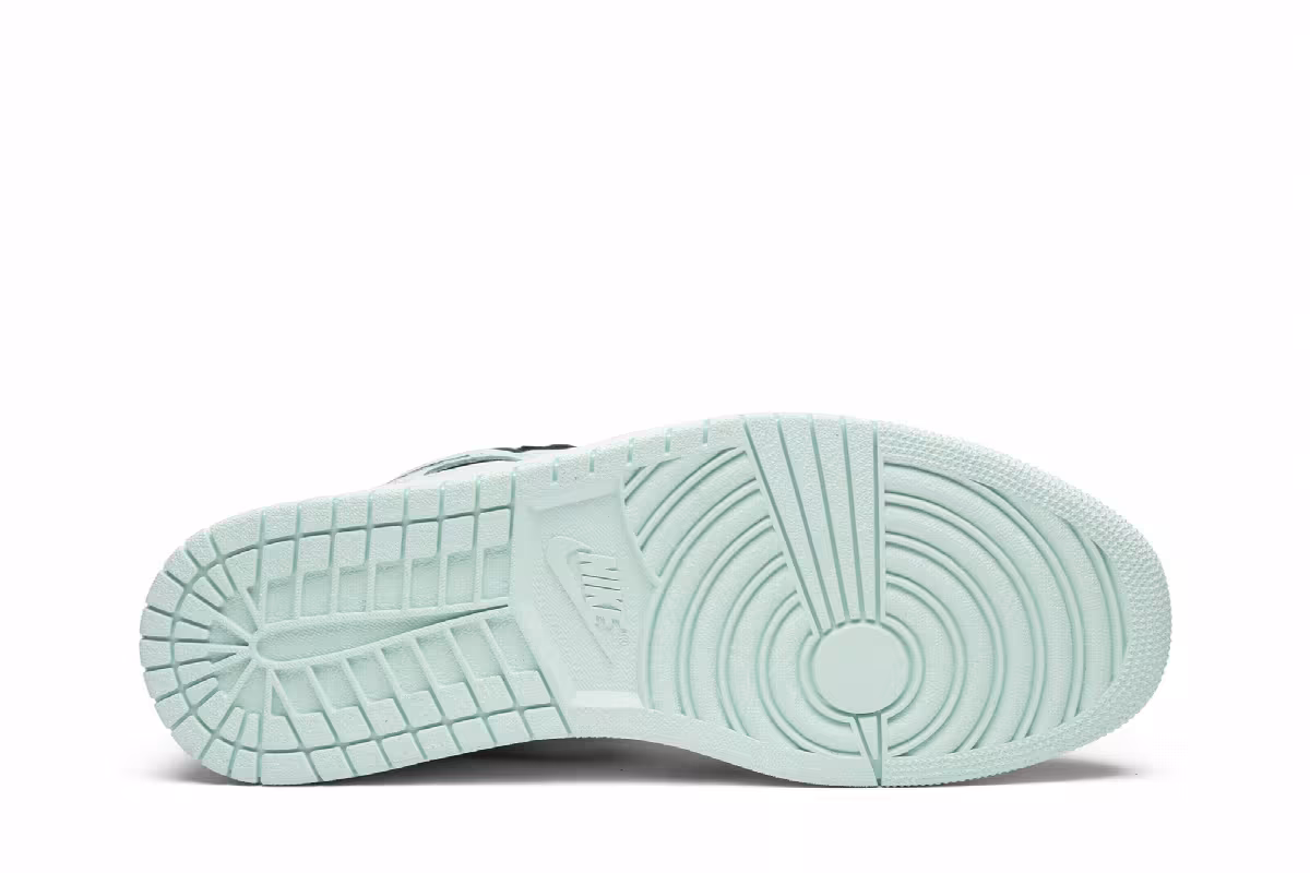 Air Jordan 1 High OG NRG Igloo, view 5
