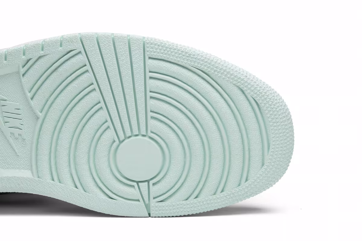 Air Jordan 1 High OG NRG Igloo, view 6
