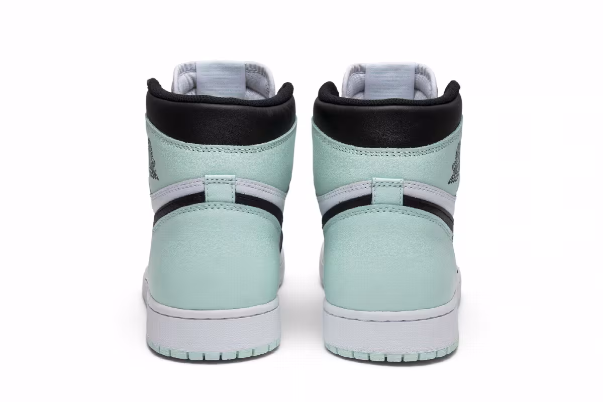 Air Jordan 1 High OG NRG Igloo, view 7