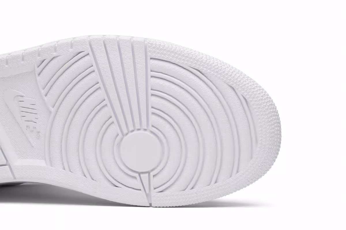 Air Jordan 1 Mid White Pure Platinum, view 6