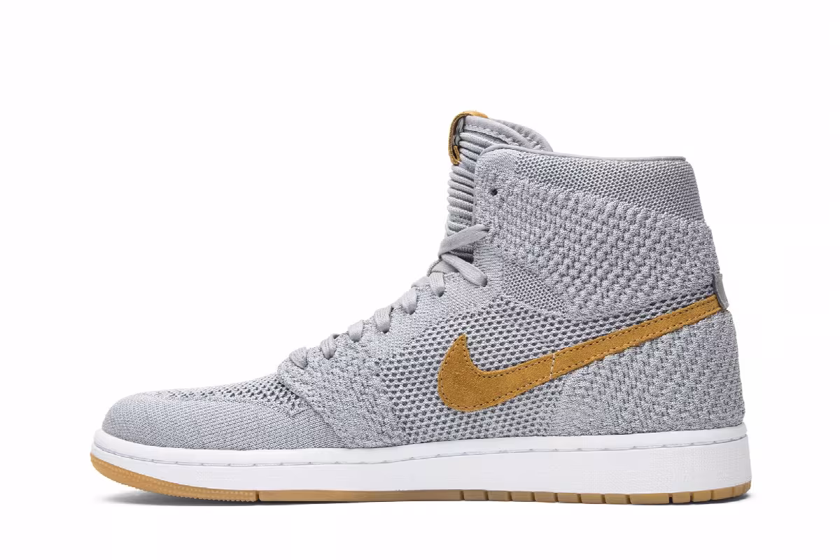 Air Jordan 1 High OG Flyknit Wolf Grey, view 4
