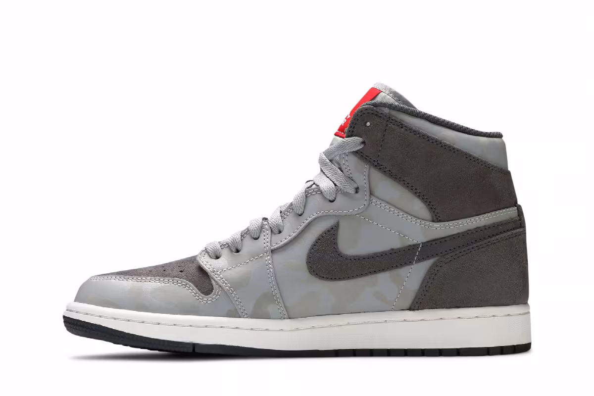 Air Jordan 1 High Premium Grey Camo, view 4