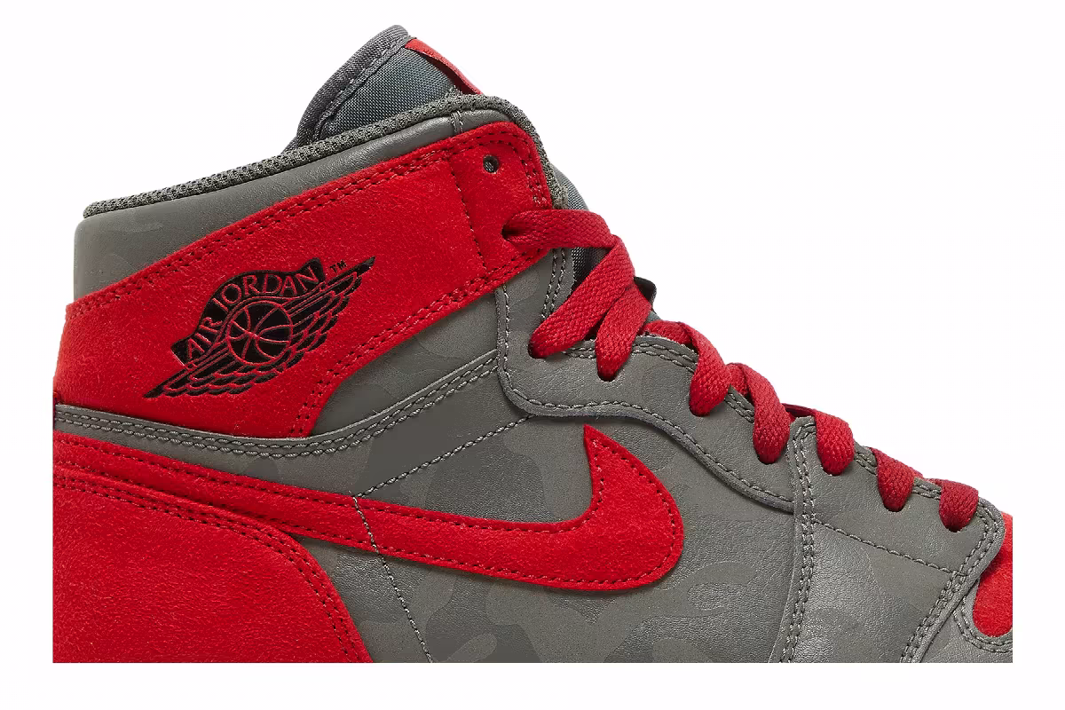 Air Jordan 1 High Premium Red Camo, view 3