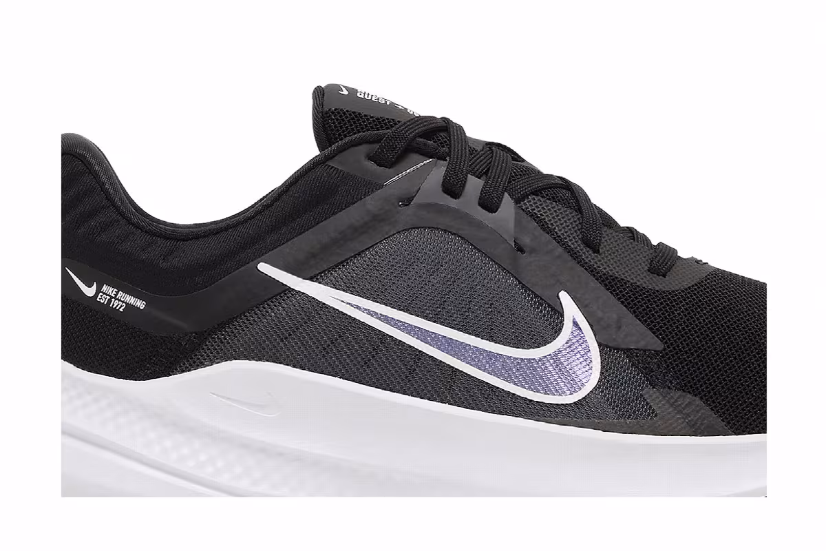 Nike Women's Quest 5 Black Iron Grey, view 3