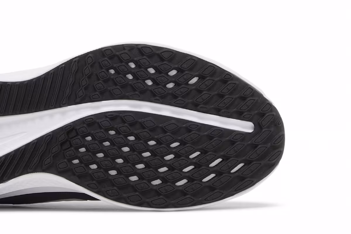 Nike Women's Quest 5 Black Iron Grey, view 6