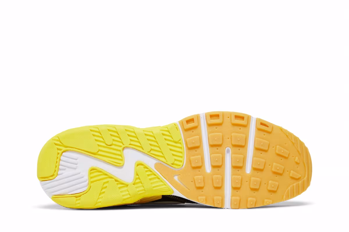 Nike Air Max Excee Go The Extra Smile, view 5