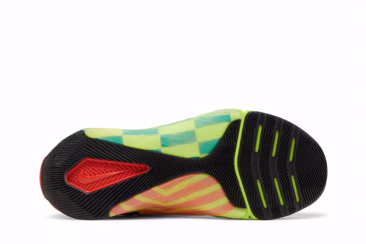 Nike Metcon 7 AMP Volt Bright Spruce Checkered, view 5