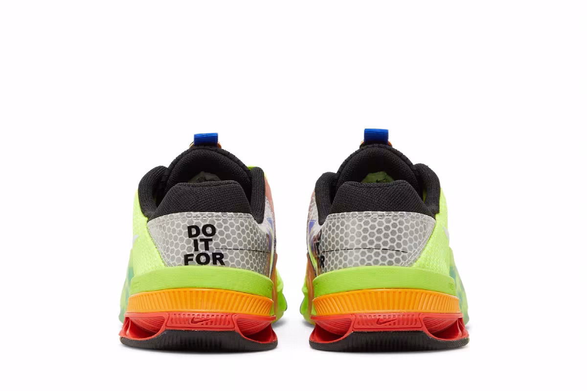 Nike Metcon 7 AMP Volt Bright Spruce Checkered, view 7