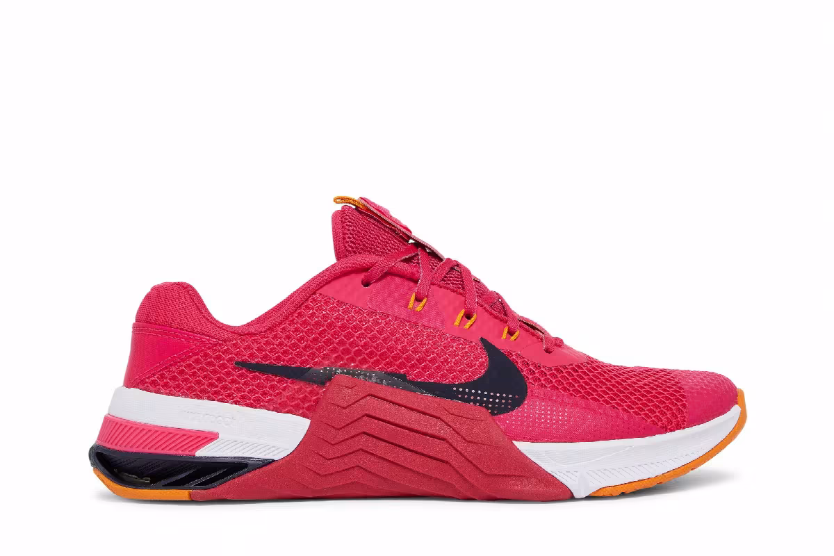 Nike Women's Metcon 7 Rush Pink Blackened Blue, view 2
