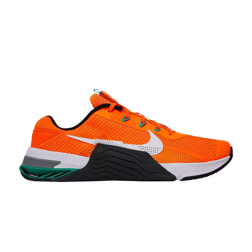 Nike Metcon 7 Total Orange Clear Emerald