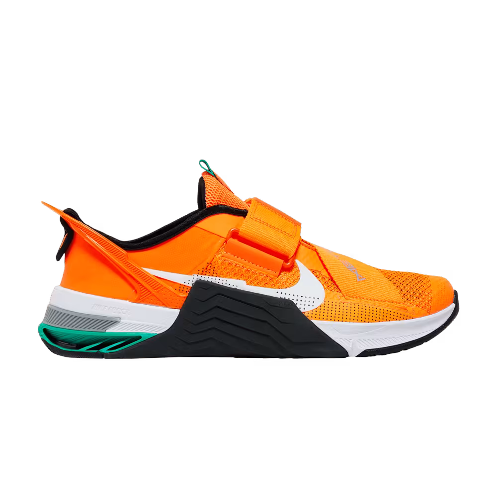 Nike Metcon 7 FlyEase Total Orange Clear Emerald