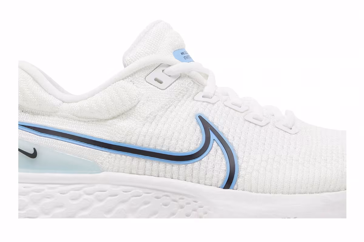 Nike ZoomX Invincible Run Flyknit 2 White University Blue, view 3