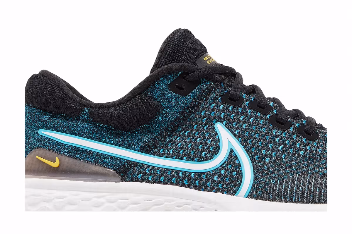Nike ZoomX Invincible Run Flyknit 2 Black Chlorine Blue, view 3