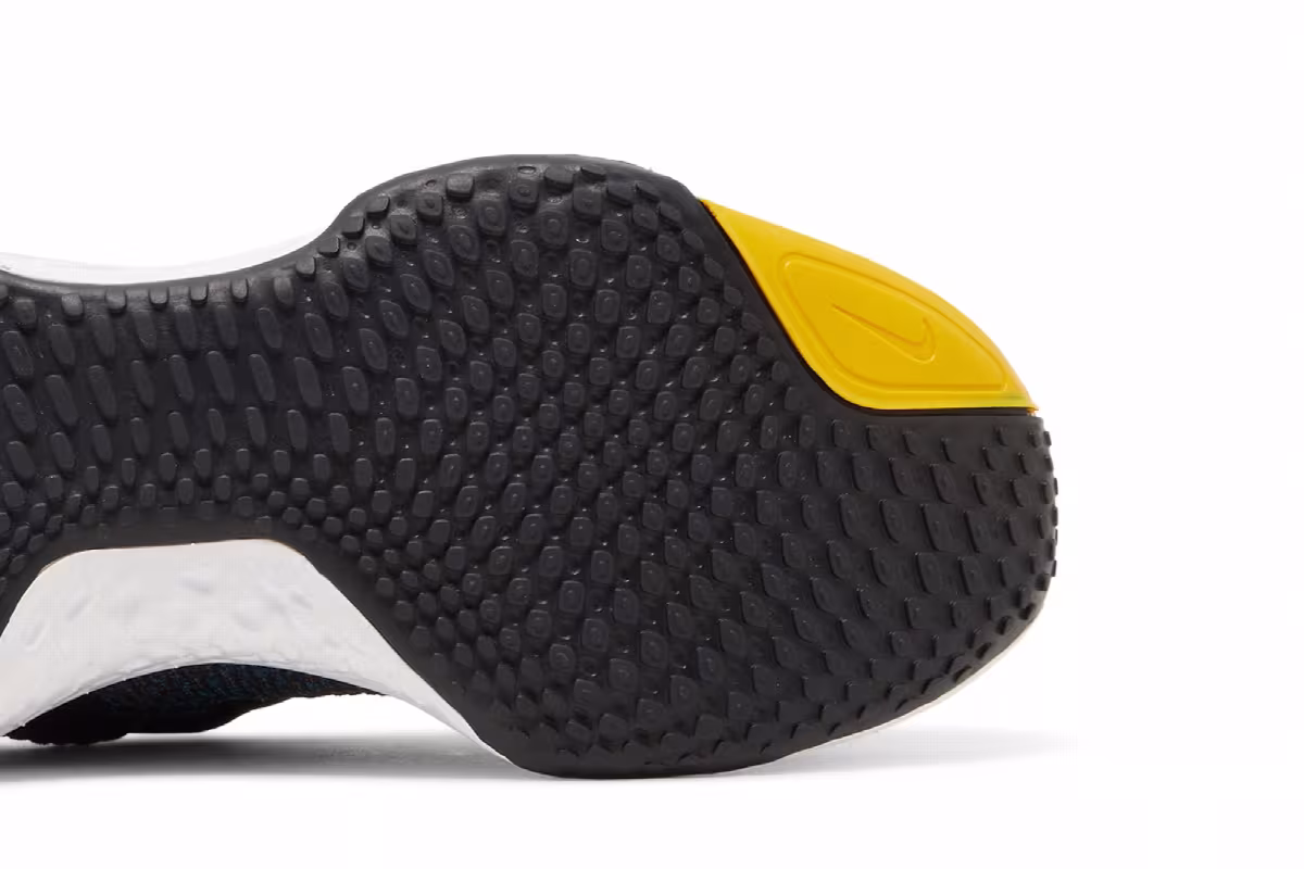 Nike ZoomX Invincible Run Flyknit 2 Black Chlorine Blue, view 6