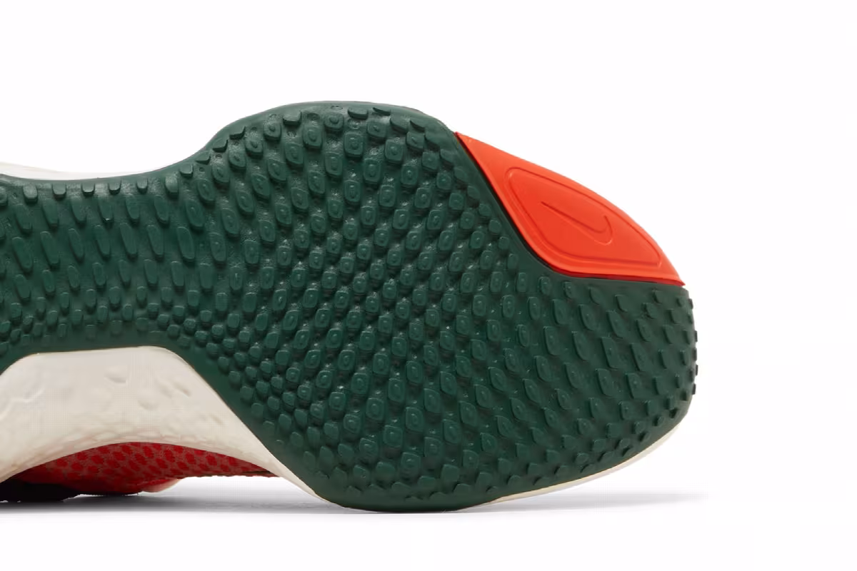 Nike ZoomX Invincible Run Flyknit 2 Team Orange, view 6
