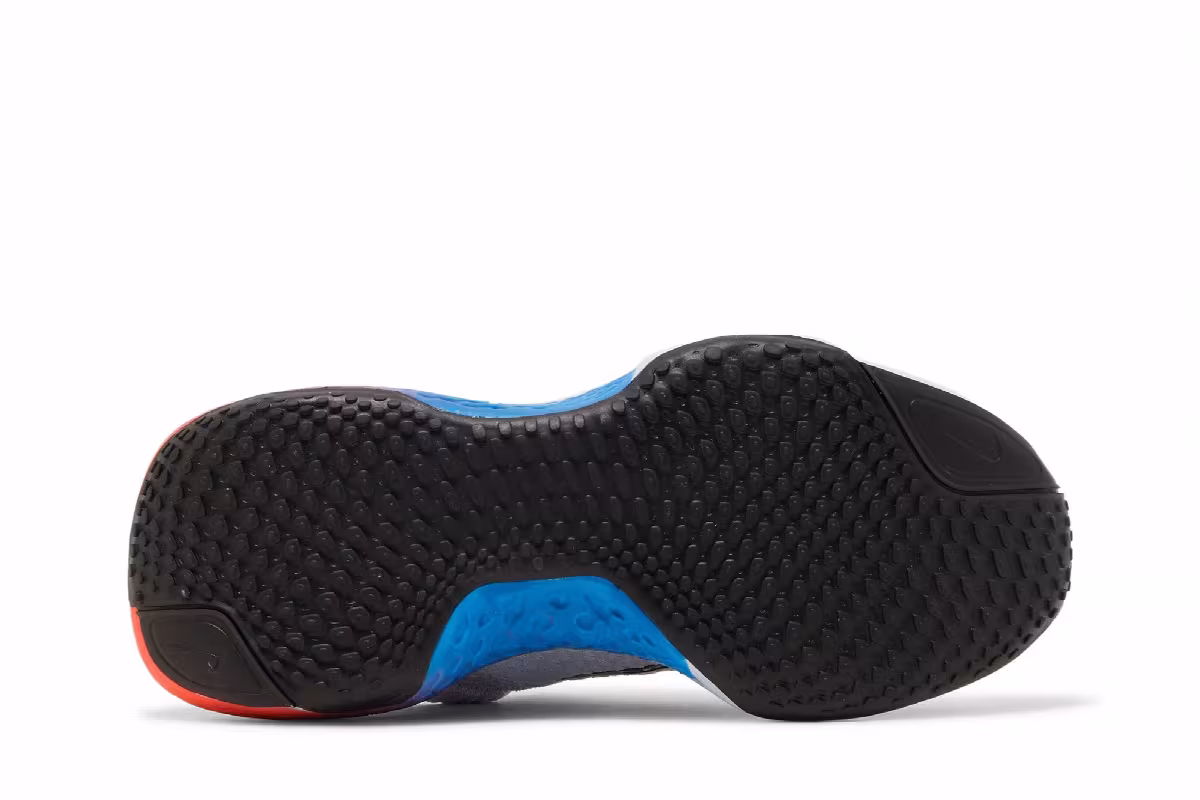 Nike Women's ZoomX Invincible Run Flyknit 2 Grey Crimson Blue, view 5