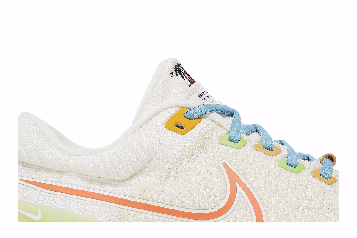 Nike ZoomX Invincible Run Flyknit 2 Sail Hot Curry, view 3