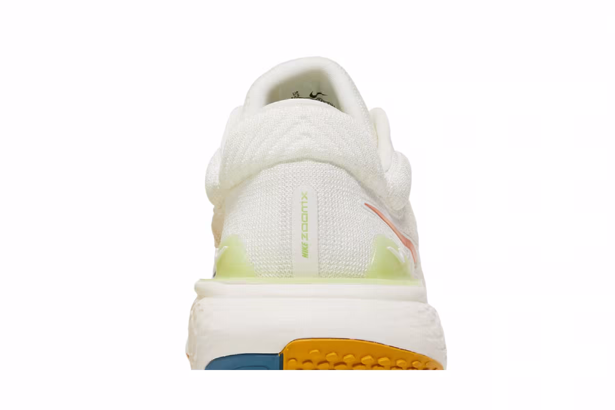 Nike ZoomX Invincible Run Flyknit 2 Sail Hot Curry, view 8