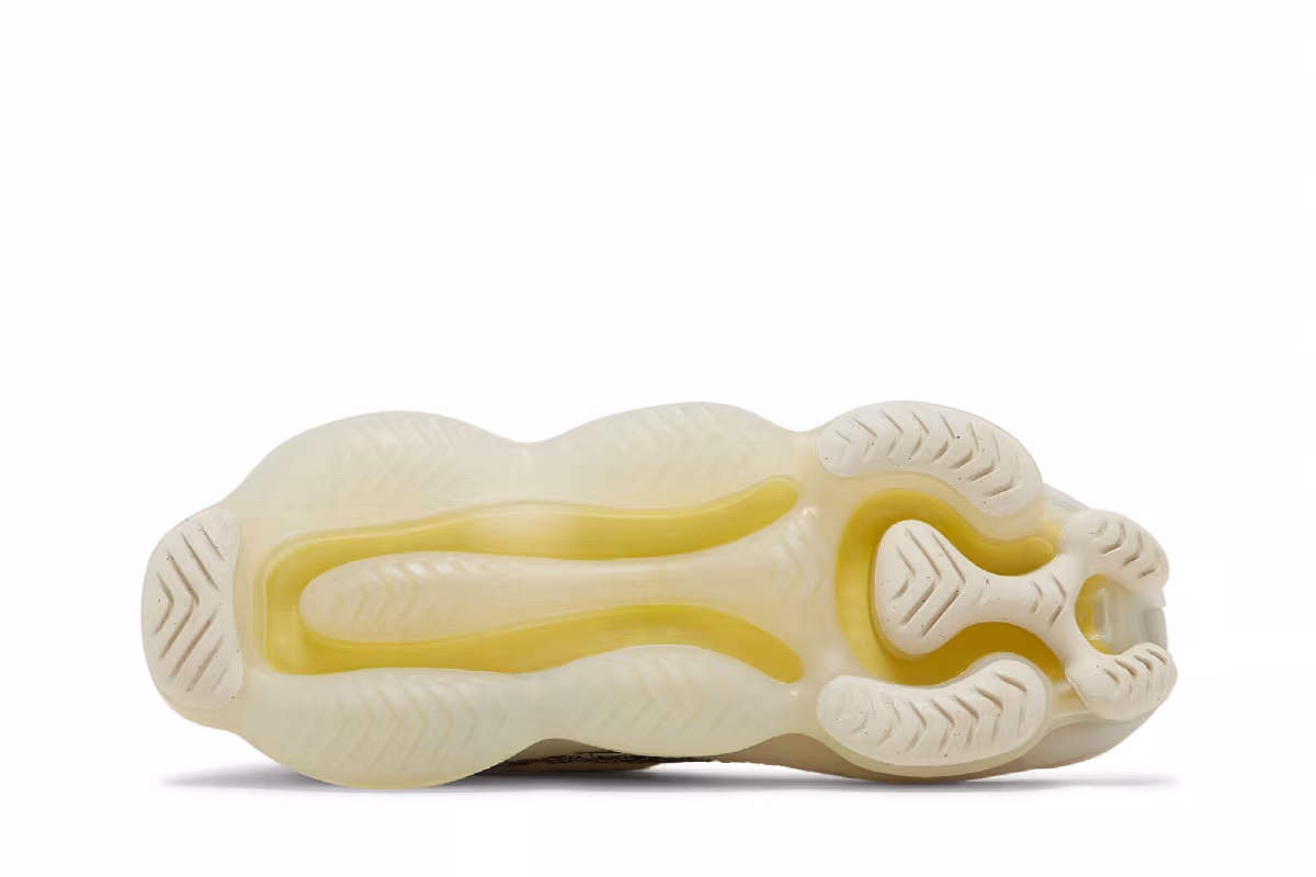 Nike Air Max Scorpion Flyknit Lemon Wash, view 5
