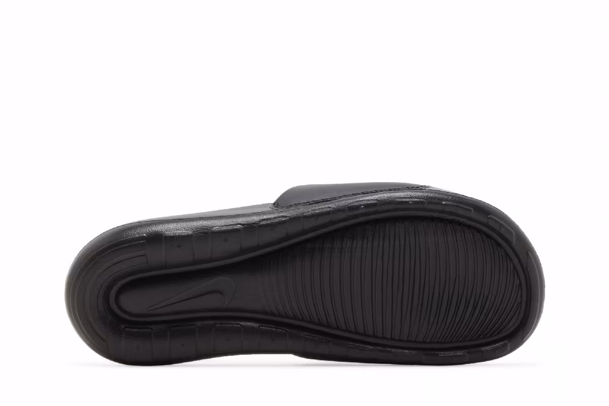 Nike Women's Victori One Slide Triple Black, view 5