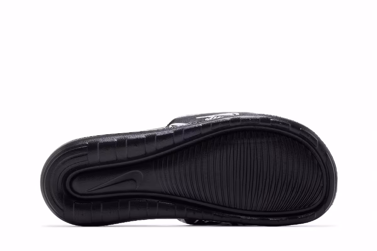 Nike Victori One Slide Repeat Logo - Black White, view 5