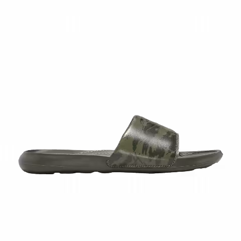 Nike Victori One 'Medium Olive Camo'